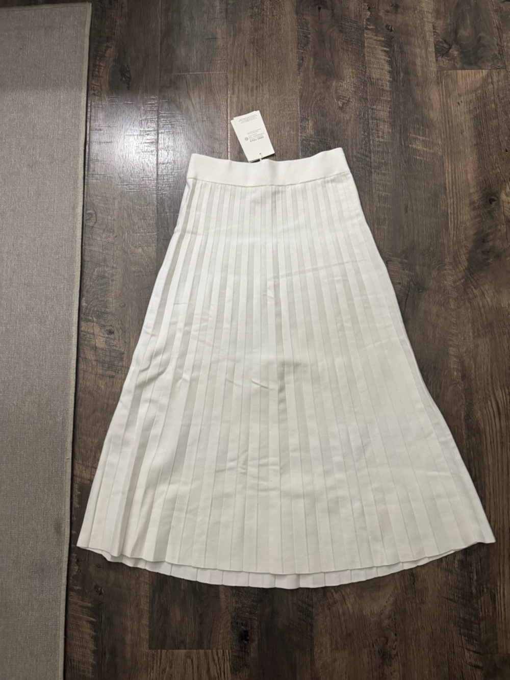 NWT Sezane Leonine Skirt - Picture 5 of 5